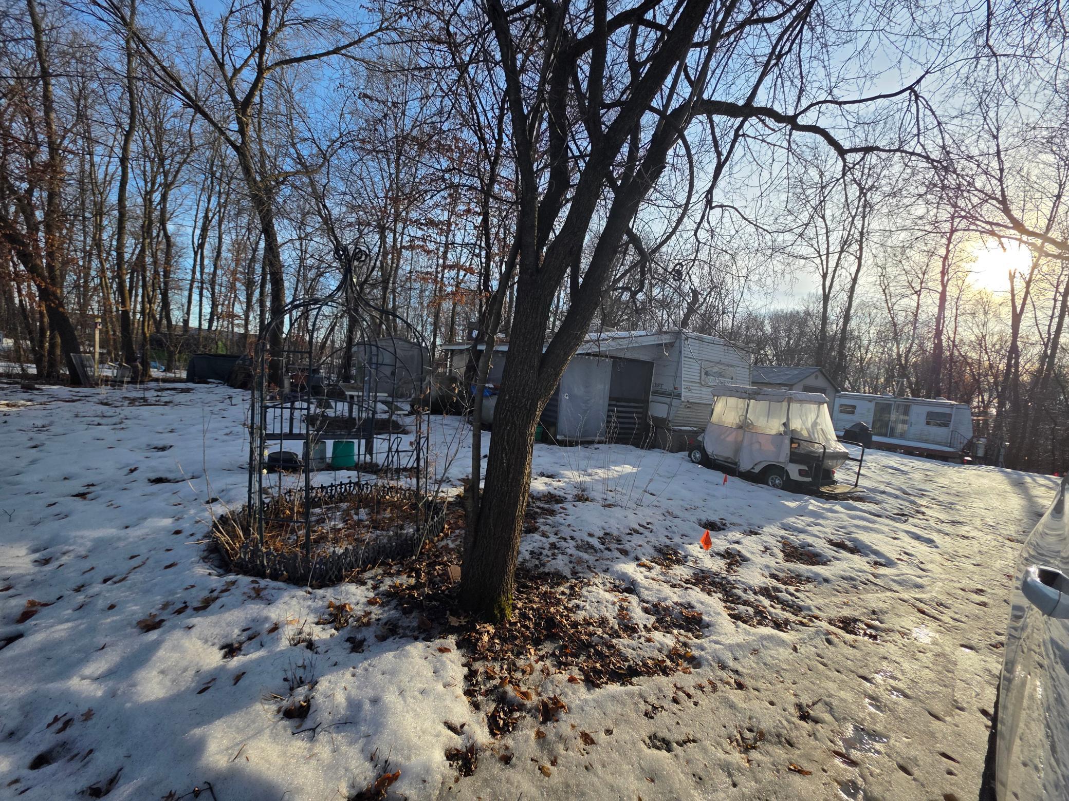 Side view of 433.
