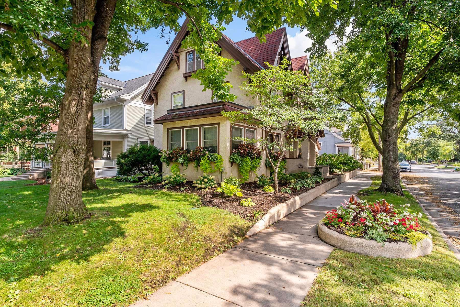 Sunny corner lot with inground irrigation