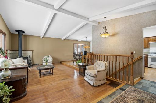 6929 Glenwood Avenue, Golden Valley, MN 55427