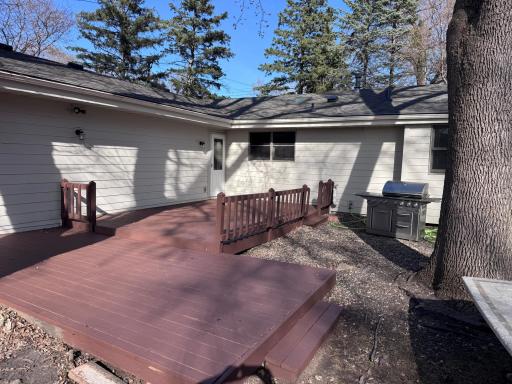 6929 Glenwood Avenue, Golden Valley, MN 55427