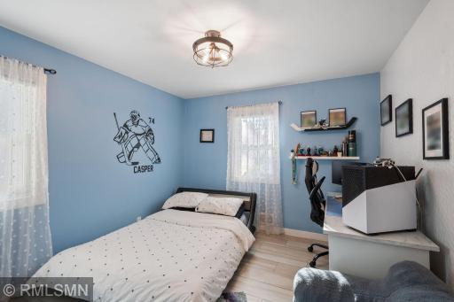 1715 Hillview Road, Saint Paul, MN 55126