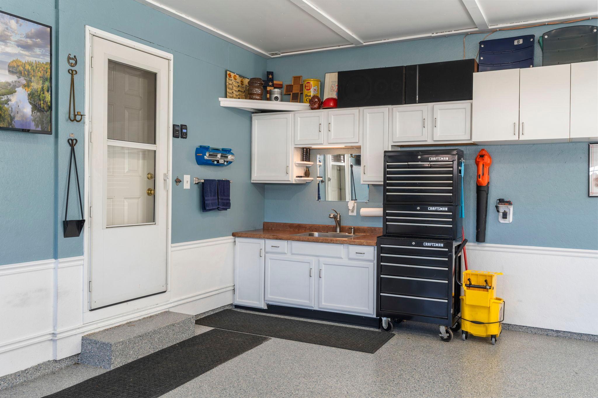 62-web-or-mls-6243 145th St N-202.jpg