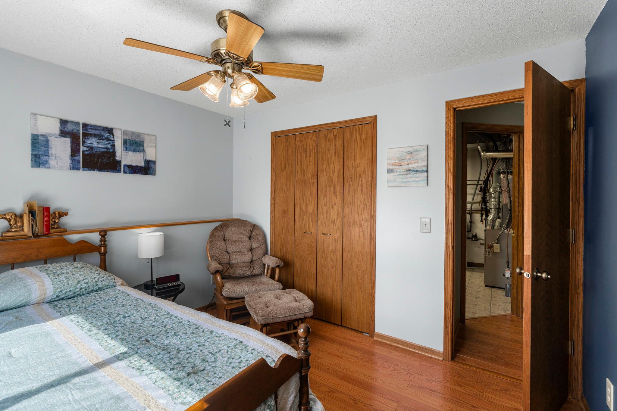 52-web-or-mls-6243 145th St N-387.jpg