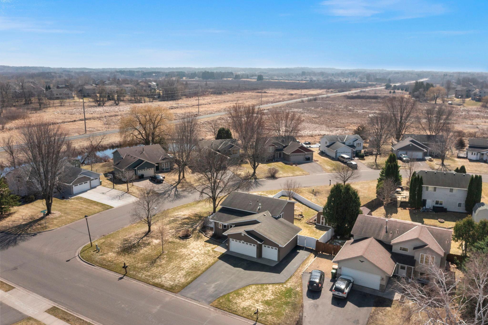 3-web-or-mls-6243 145th St N-27.jpg