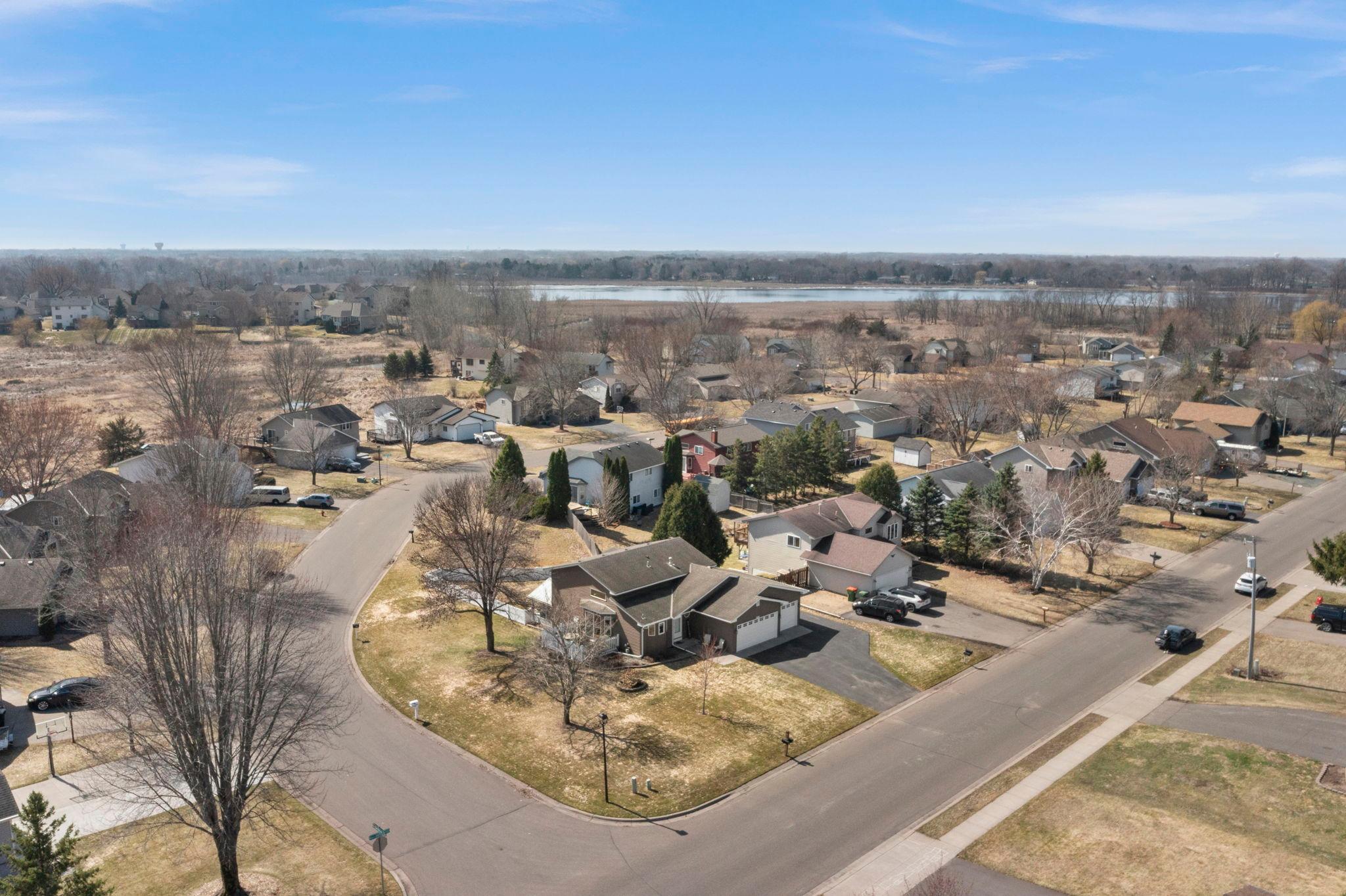 2-web-or-mls-6243 145th St N-30.jpg