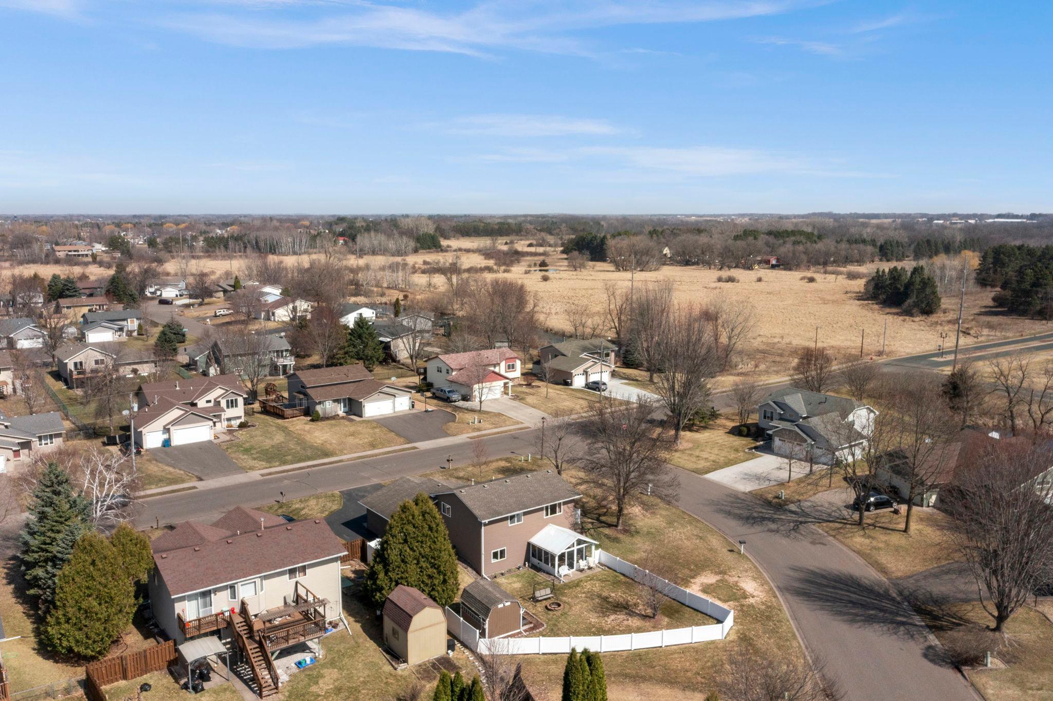 82-web-or-mls-6243 145th St N-31.jpg