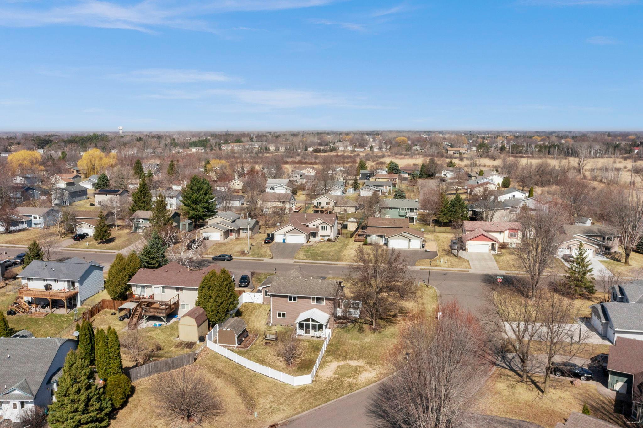 83-web-or-mls-6243 145th St N-34.jpg