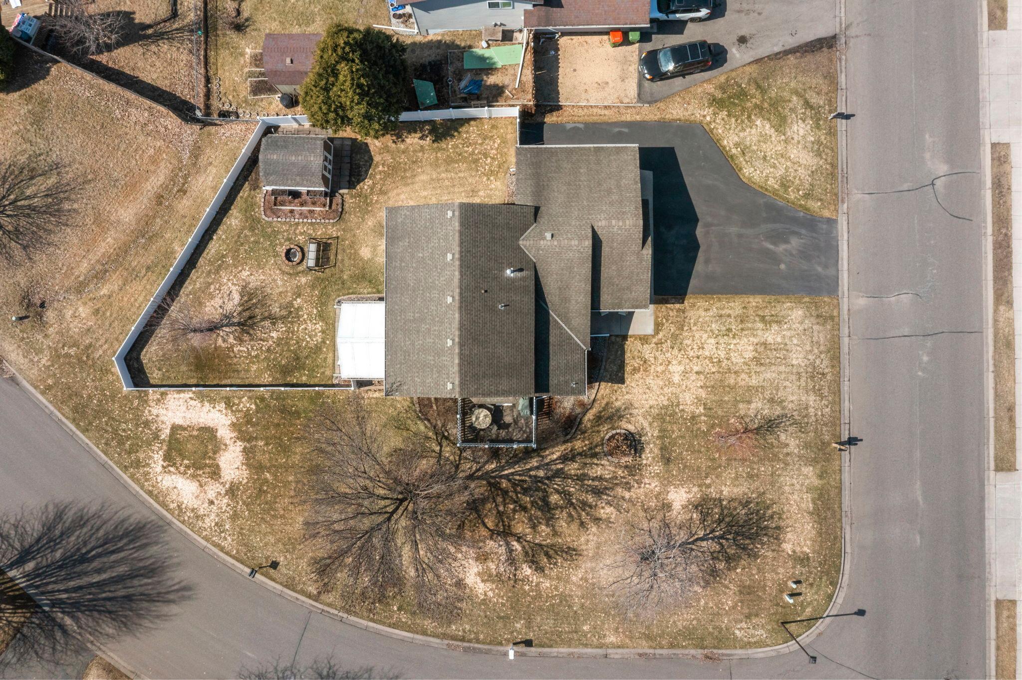 92-web-or-mls-6243 145th St N-66.jpg