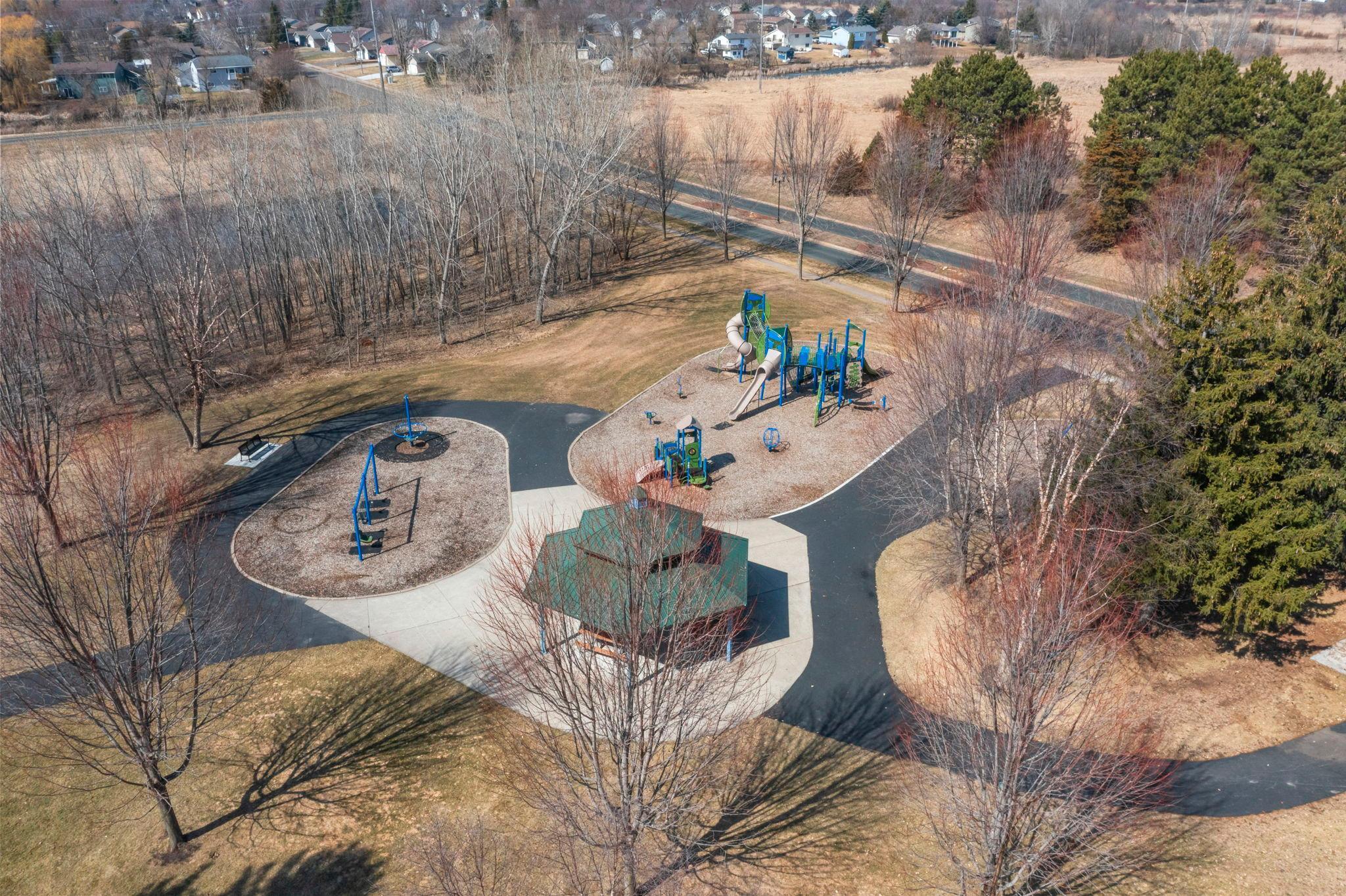 89-web-or-mls-6243 145th St N-54.jpg