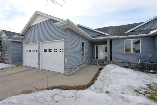 4615 Beach Lane S, Fargo, ND 58104