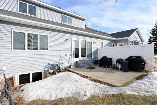 4615 Beach Lane S, Fargo, ND 58104