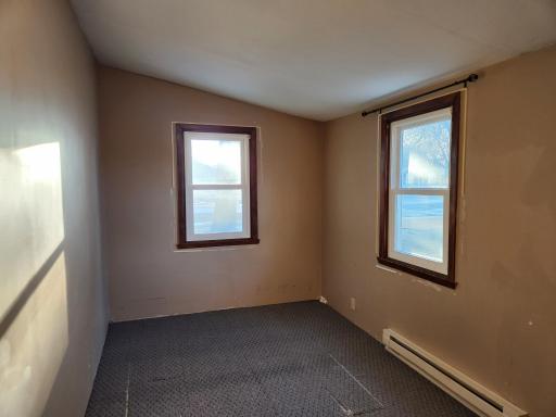 202 Langer Avenue S, Casselton, ND 58012
