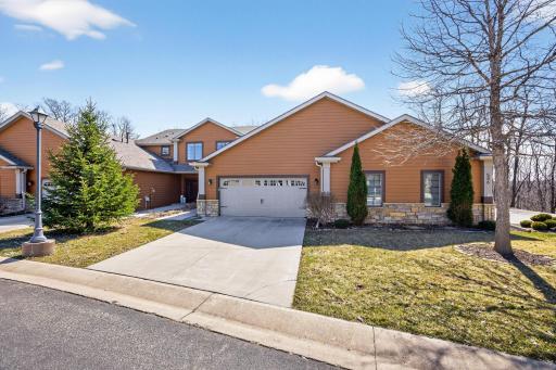 552 Panorama Circle NW, Rochester, MN 55901