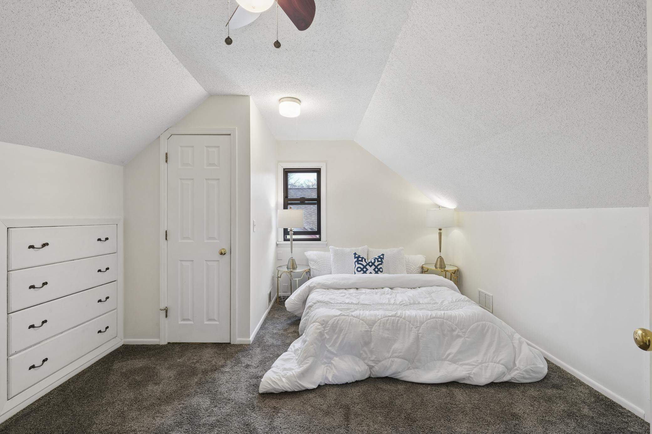 13_4344 vincent ave (66).jpg