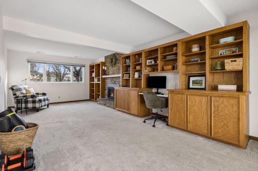 Terrific built-ins and desk area