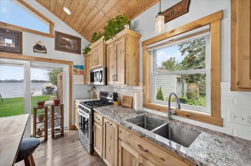 7177 Newcomb Avenue NW, Annandale, MN 55302