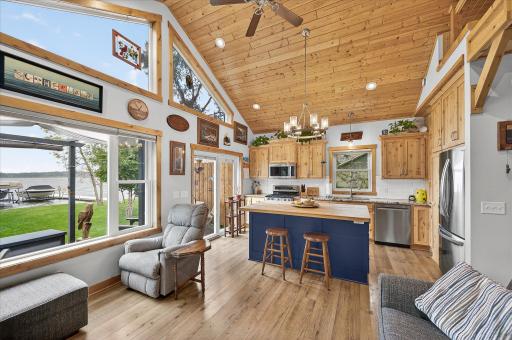 7177 Newcomb Avenue NW, Annandale, MN 55302