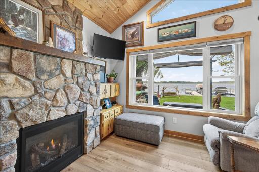7177 Newcomb Avenue NW, Annandale, MN 55302