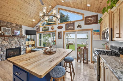 7177 Newcomb Avenue NW, Annandale, MN 55302