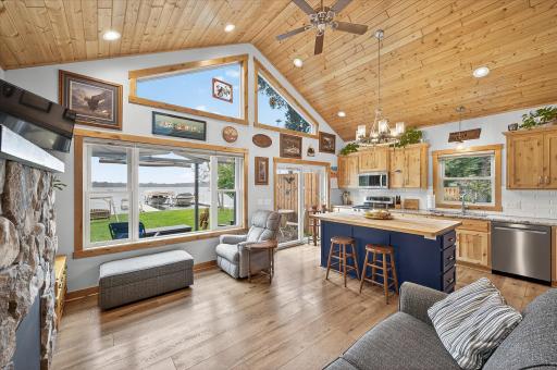 7177 Newcomb Avenue NW, Annandale, MN 55302