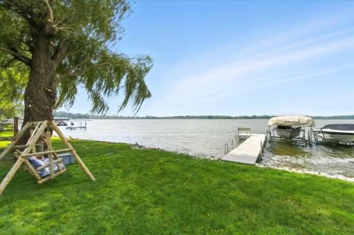 7177 Newcomb Avenue NW, Annandale, MN 55302
