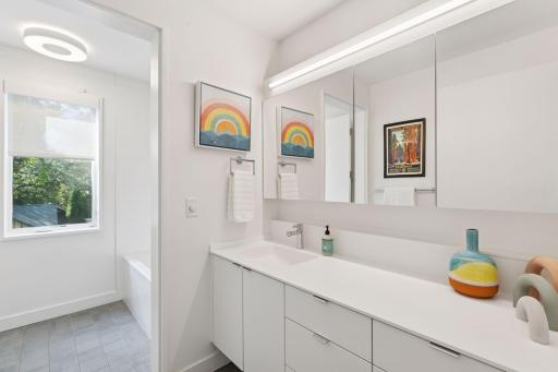 4043 Abbott Avenue South - Spacecrafting - 0046.jpg