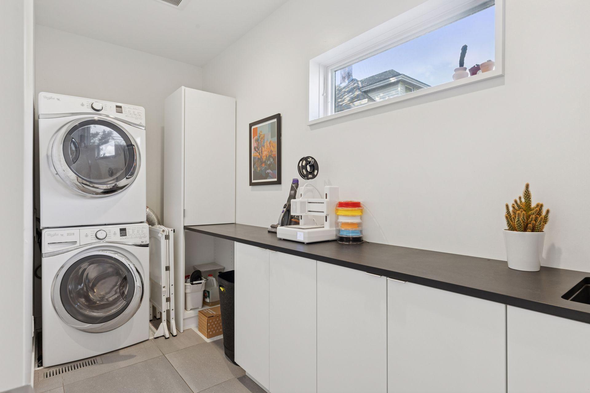 4043 Abbott Avenue South - Spacecrafting - 0034.jpg