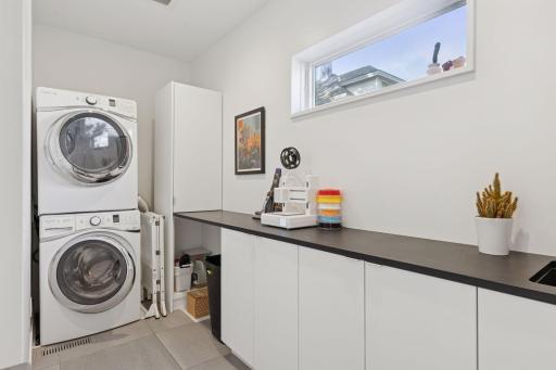 4043 Abbott Avenue South - Spacecrafting - 0034.jpg