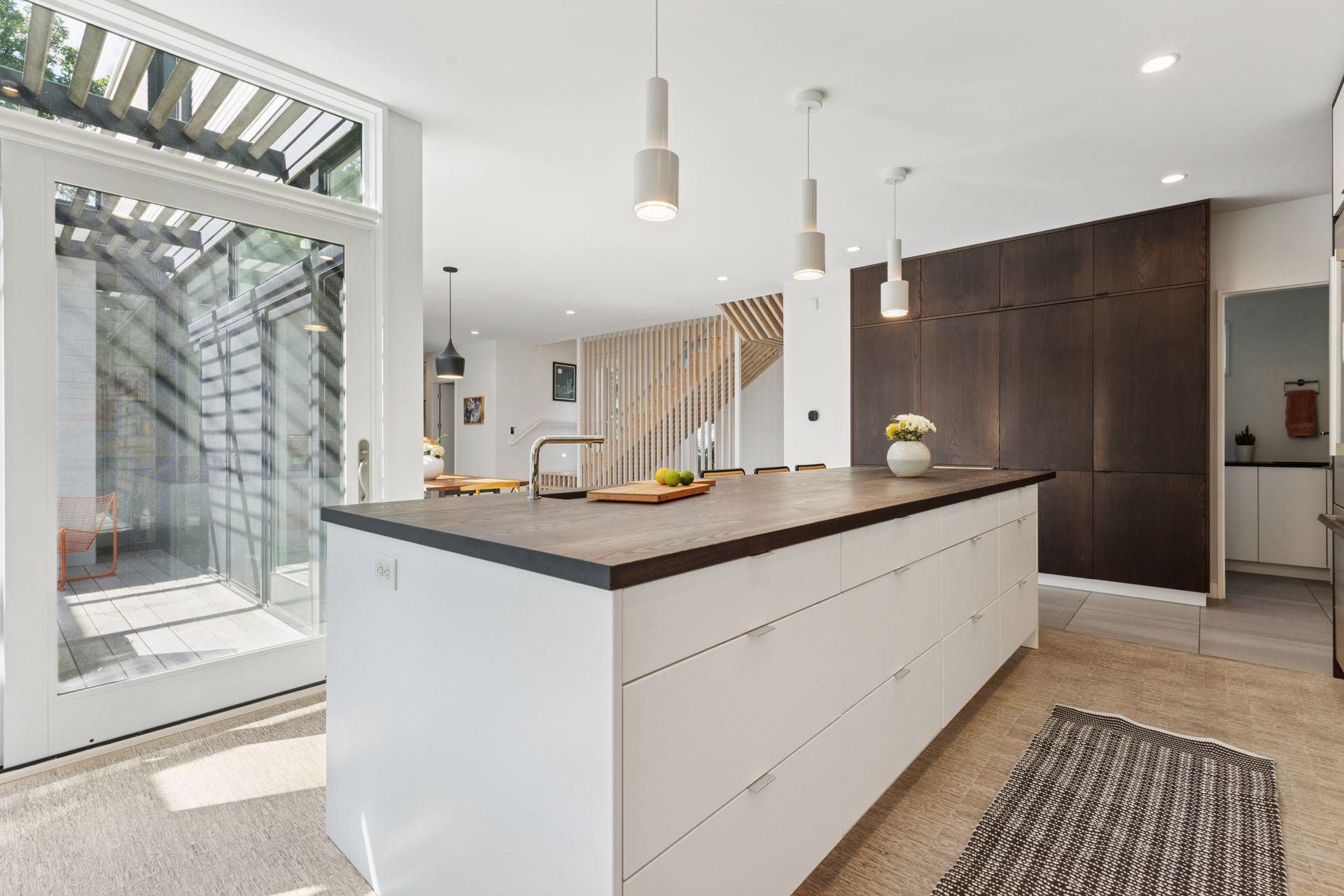 4043 Abbott Avenue South - Spacecrafting - 0027.jpg