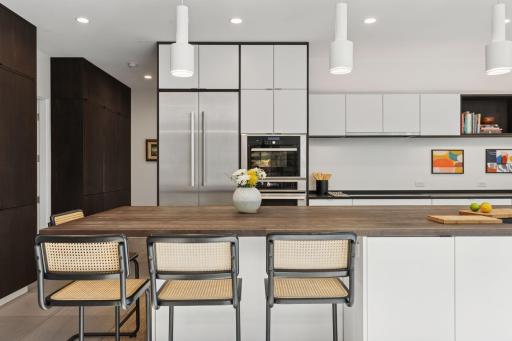 4043 Abbott Avenue South - Spacecrafting - 0025.jpg