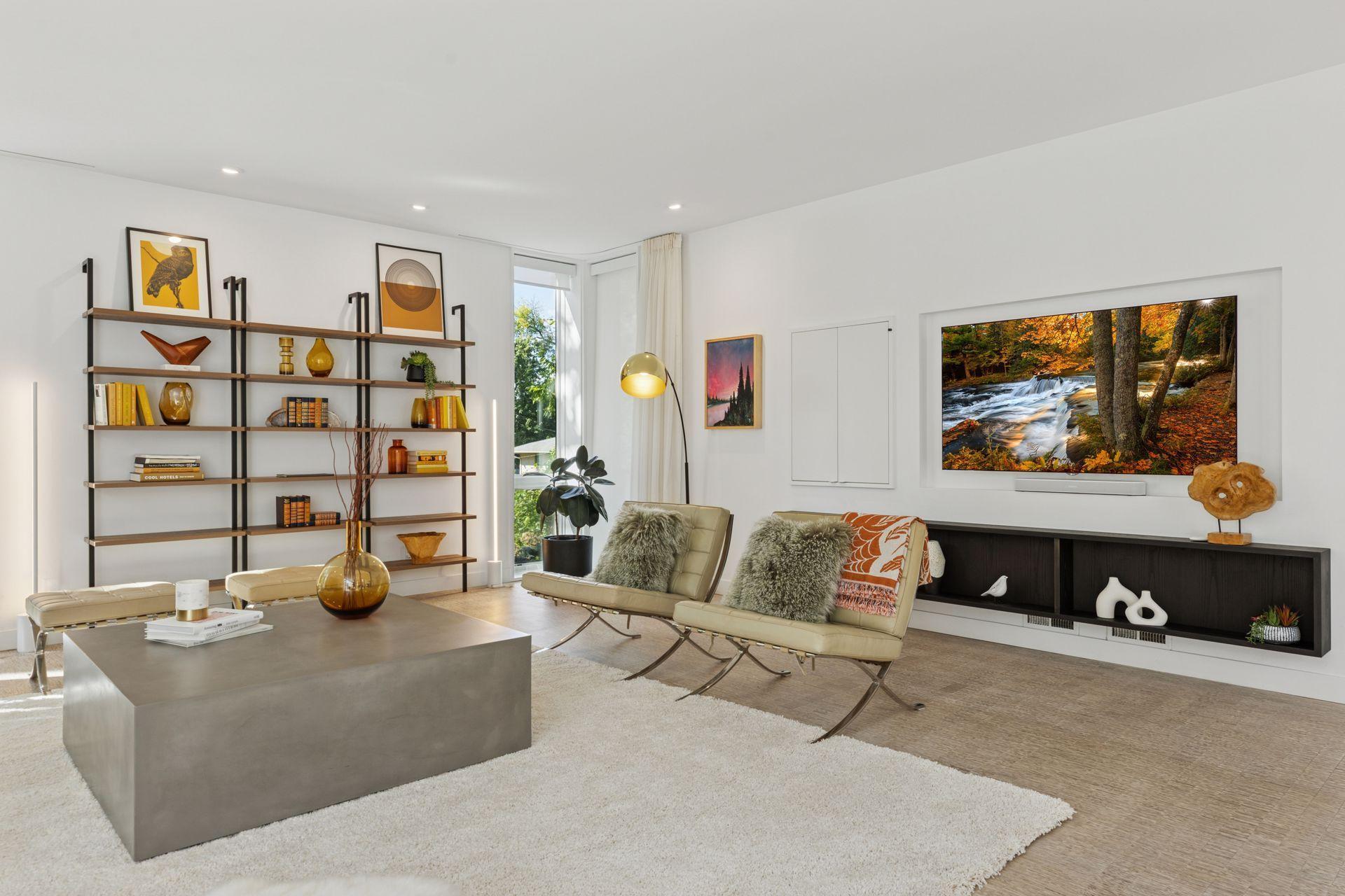 4043 Abbott Avenue South - Spacecrafting - 0018.jpg