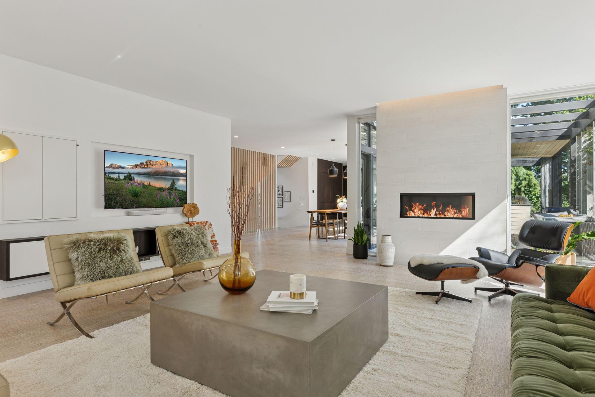 4043 Abbott Avenue South - Spacecrafting - 0014.jpg