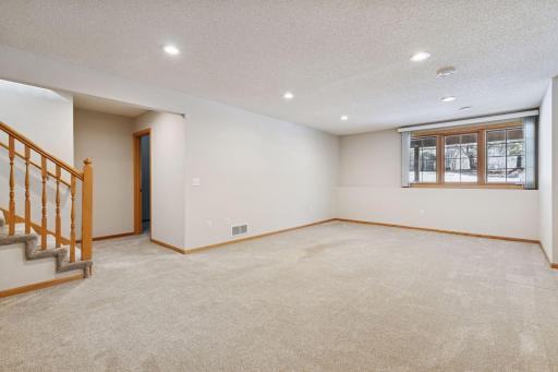 2437 Skyline Drive, Minneapolis, MN 55425
