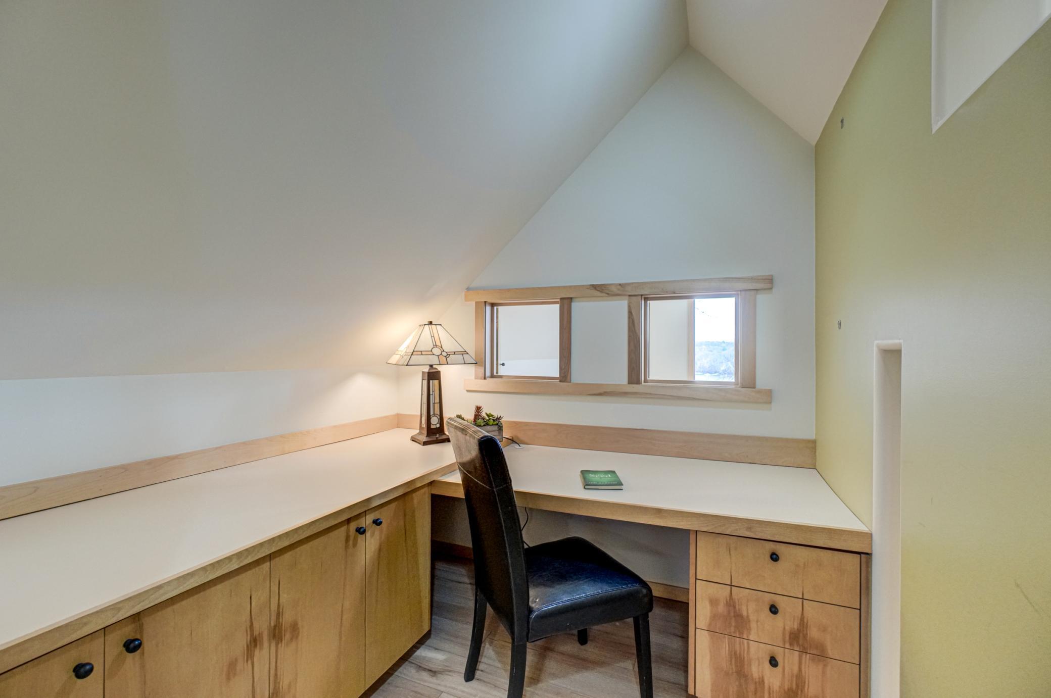 Upper level nook office area