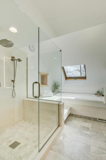 1013 Broadway Street N, Stillwater, MN 55082