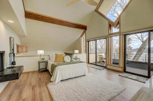 1013 Broadway Street N, Stillwater, MN 55082
