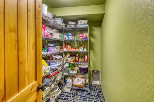 Walk-in Pantry