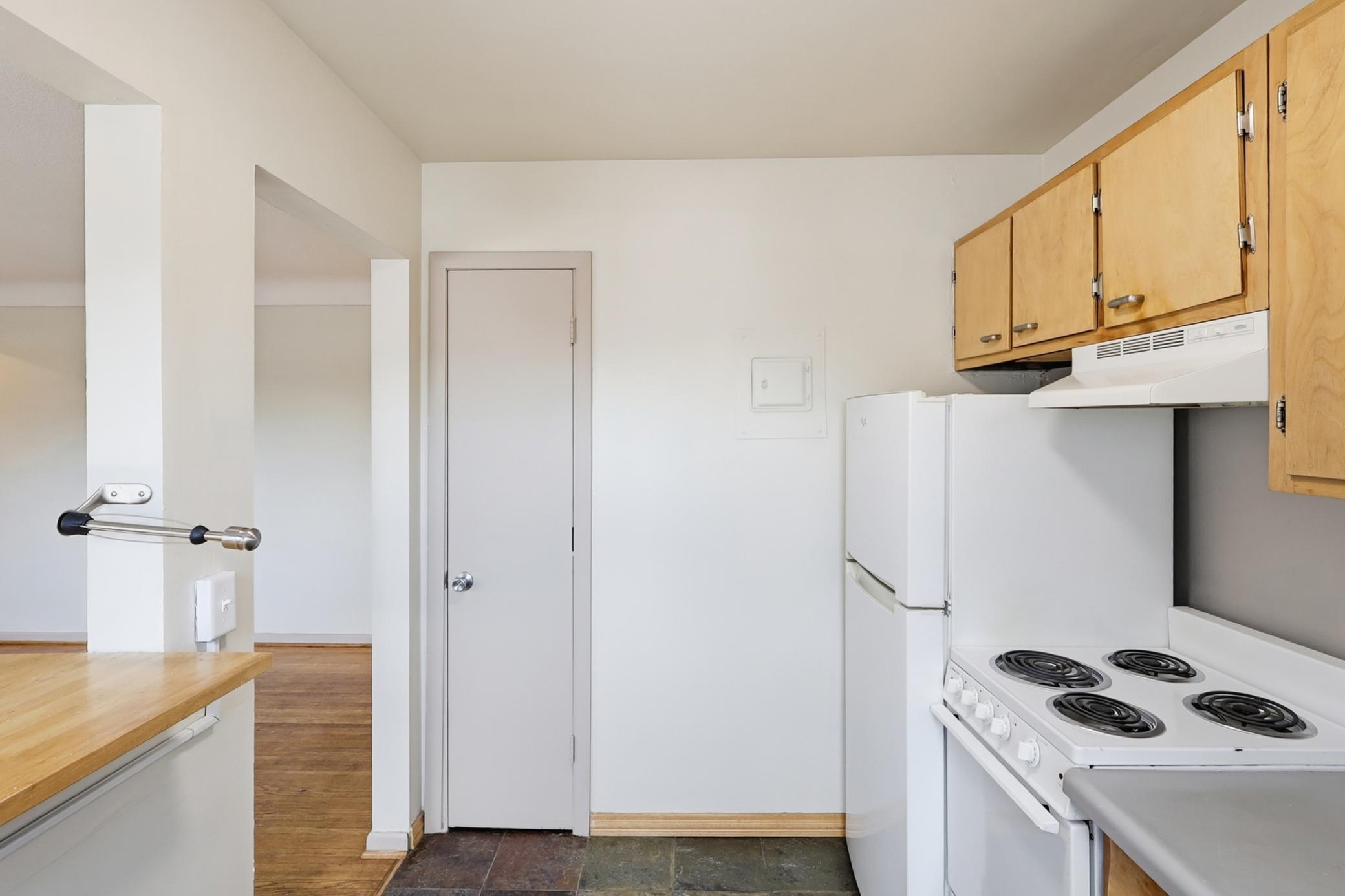 149 Fridge.jpg
