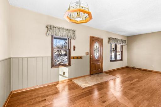 302 River Bluff Avenue, Sandstone, MN 55072