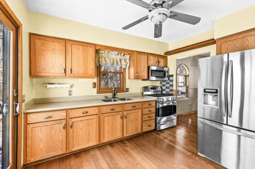 302 River Bluff Avenue, Sandstone, MN 55072