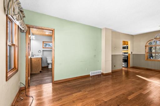 302 River Bluff Avenue, Sandstone, MN 55072