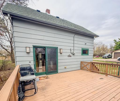 302 River Bluff Avenue, Sandstone, MN 55072