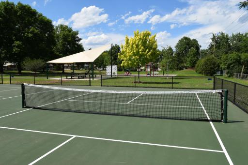 Granada Park-Challenge friends to a game of pickleball on one of Cottage Grove's many outdoor pickleball courts!