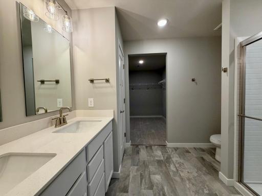 Actual Home - 4849 Island Park Dr, Woodbury