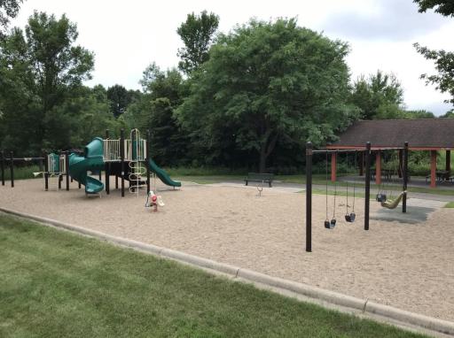 Deerfield Neighborhood Park - 3 minute walk
