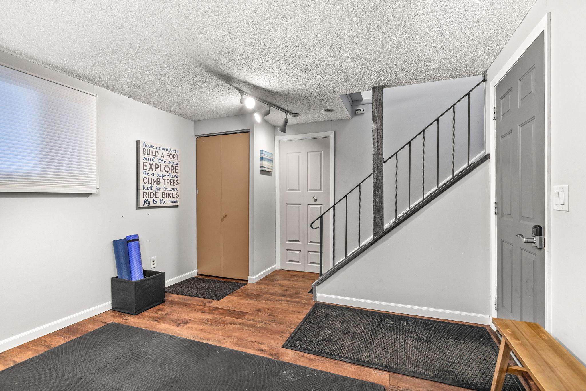 lower level - even the lower level has a window!