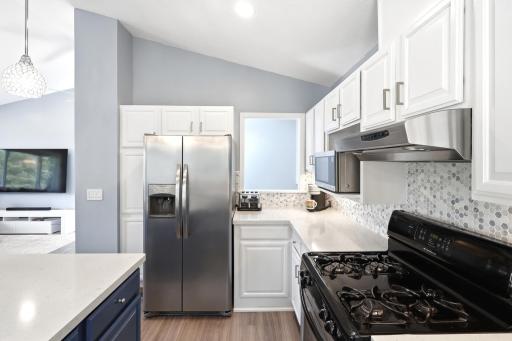 1136 Westbury Circle, Saint Paul, MN 55123