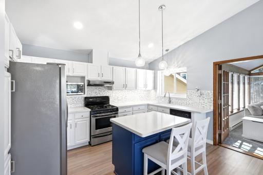 1136 Westbury Circle, Saint Paul, MN 55123