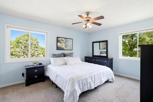 1136 Westbury Circle, Saint Paul, MN 55123