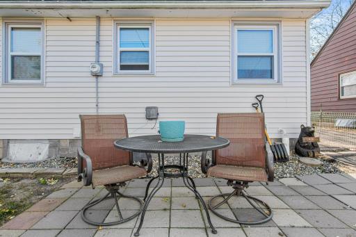 203 Moreland Avenue E, Saint Paul, MN 55118